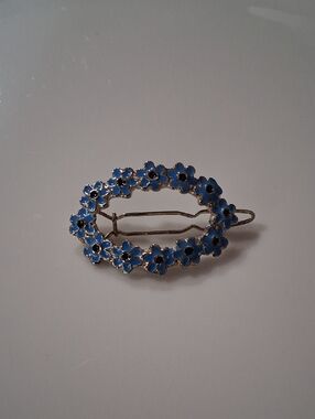 Paparazzi Gorgeously Garden Party Floral Hair Clip